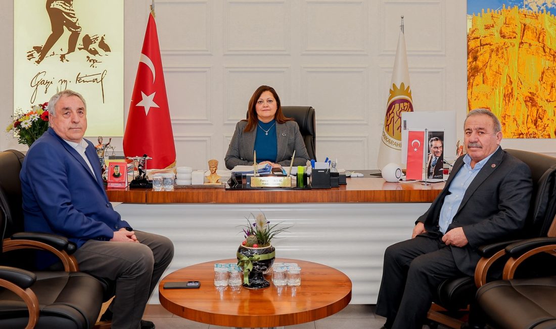 Afyonkarahisar Belediye Başkanı Burcu Köksal, Konya Tuzlukçu Belediye Başkanı Nurettin