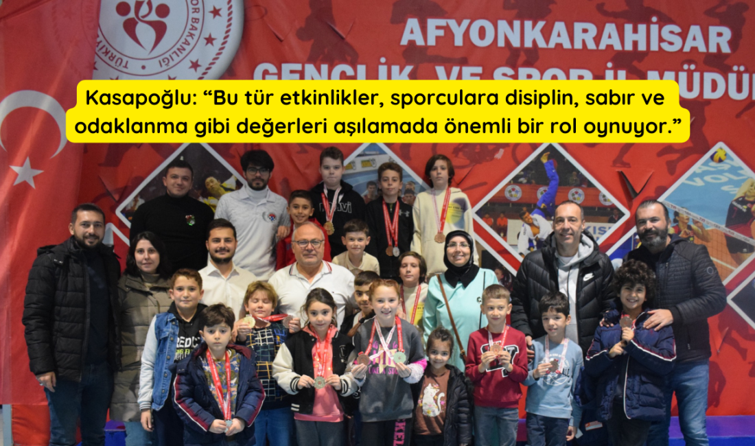 Yarıyıl satranç turnuvası, Çiğiltepe Spor Salonu’nda tamamlandı. Turnuvada, sporcular çeşitli