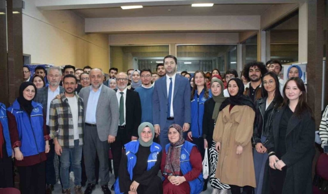 Afyonkarahisar’da, Gençlik Hizmetleri Genel Müdürü Dr. Enes Efendioğlu, Gençlik Hizmetleri